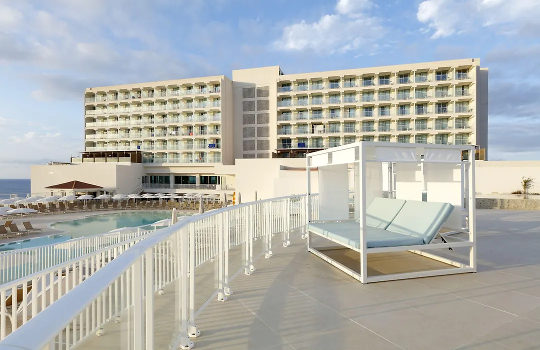 Palladium Hotel Menorca-1