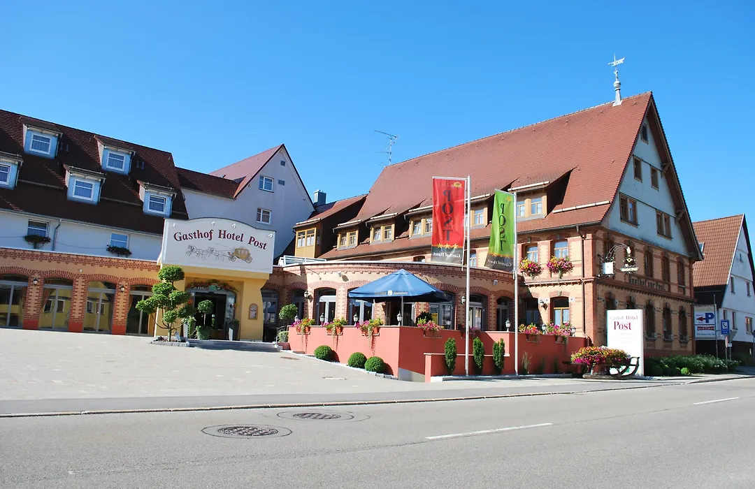 Hotel & Restaurant Post-1