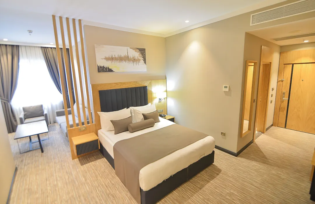 Serenity Comfort Hotel-1