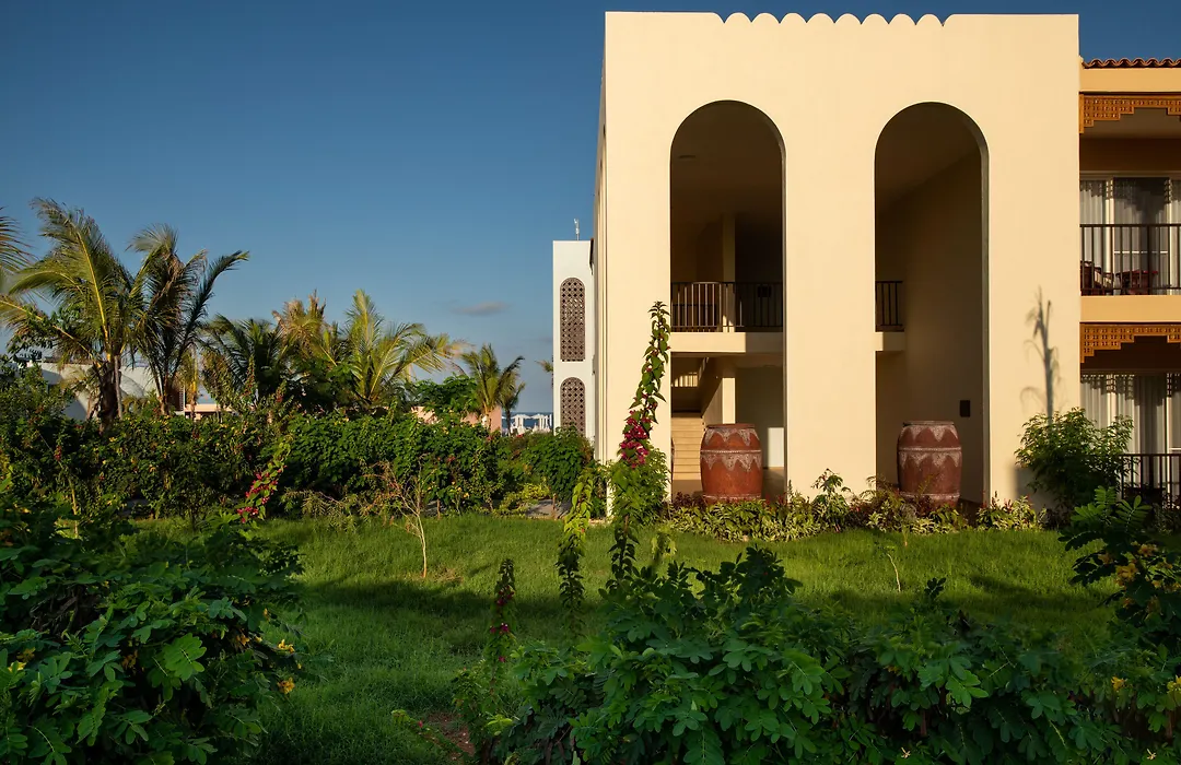 The Mora Zanzibar-1