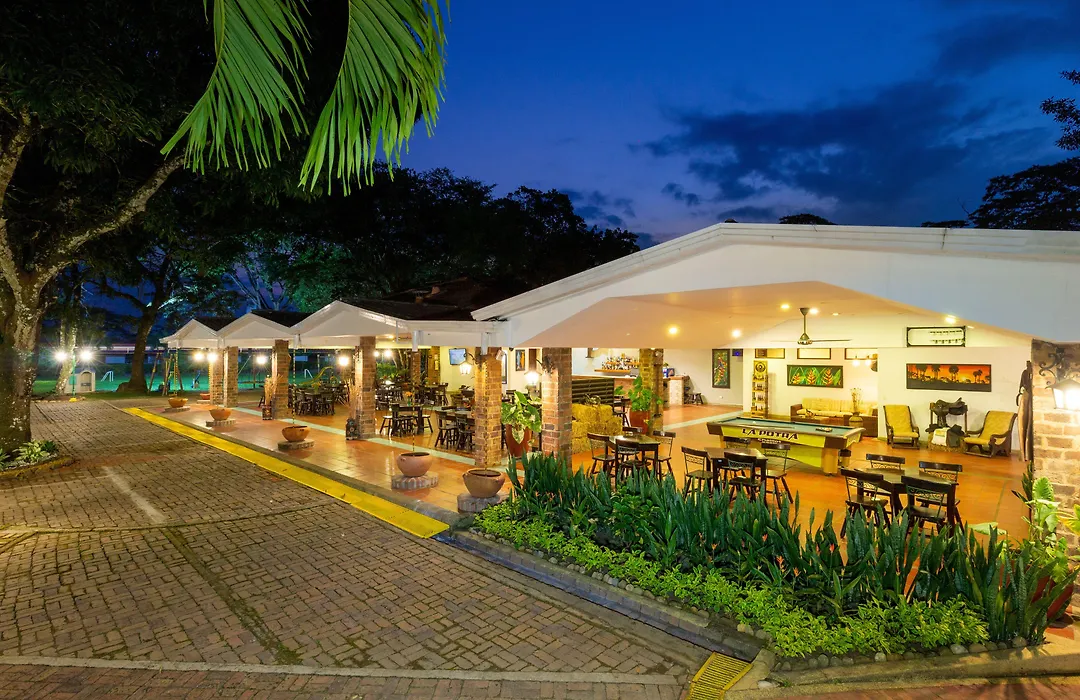 Hotel Campestre La Potra-1