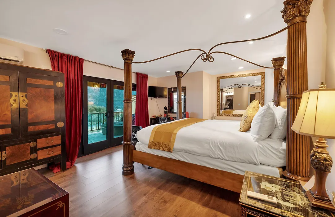 Quiet Mind Mountain Lodge, Retreat & Spa-1