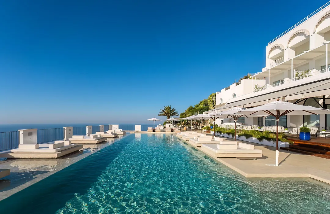 Furore Grand Hotel-1