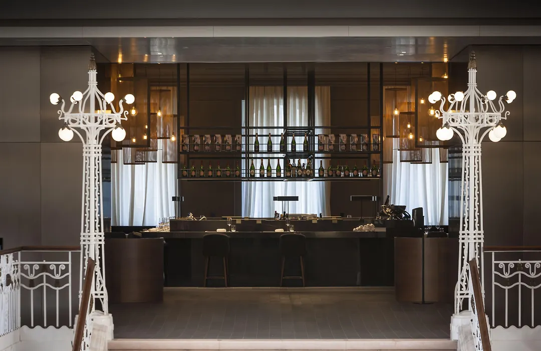 Kozmo Hotel Suites & Spa - Small Luxury Hotels Of The World-1