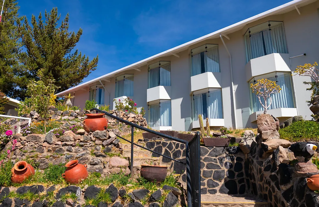 Lake Titicaca Hotel-1