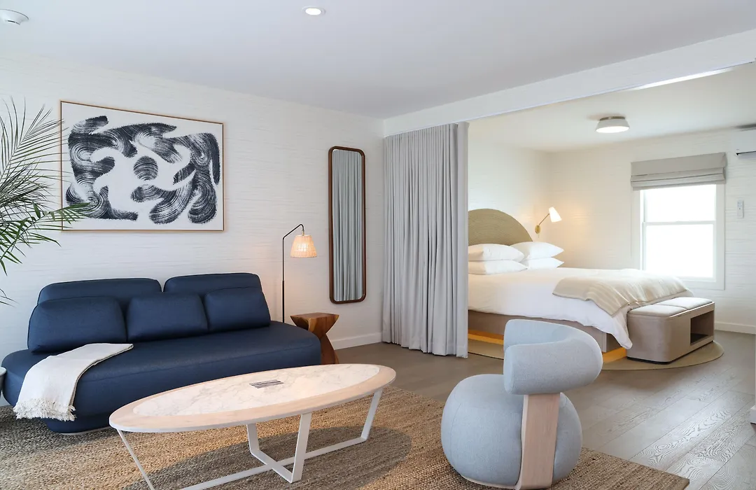 The Shoals Suites & Slips-1