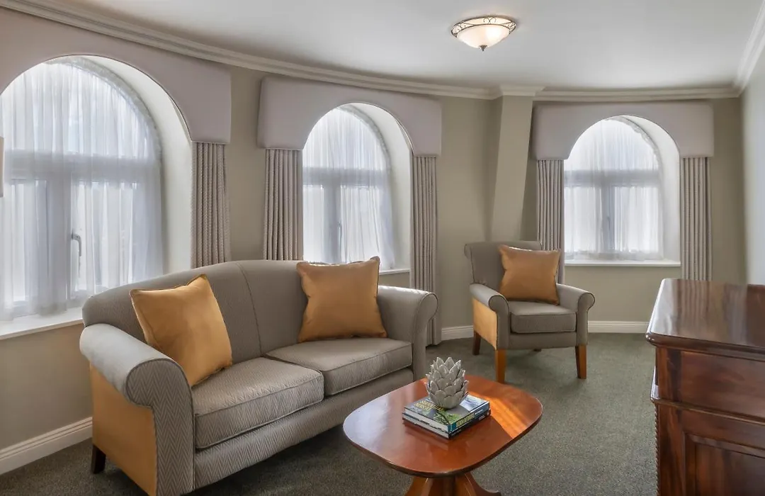 Bracken Court Hotel-1