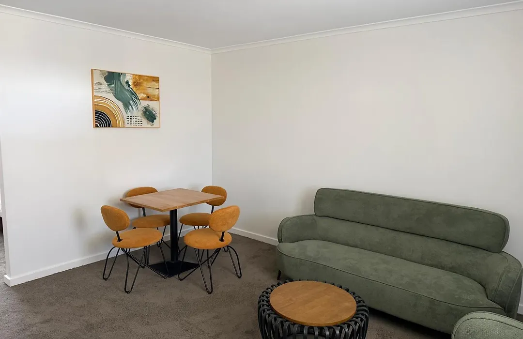 Mid City Motel Warrnambool-1