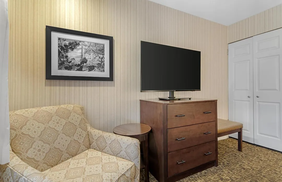 Best Western Plus Big America-1