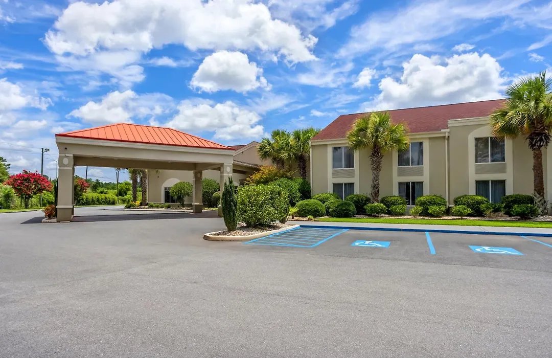 Comfort Inn & Suites Walterboro I-95-1