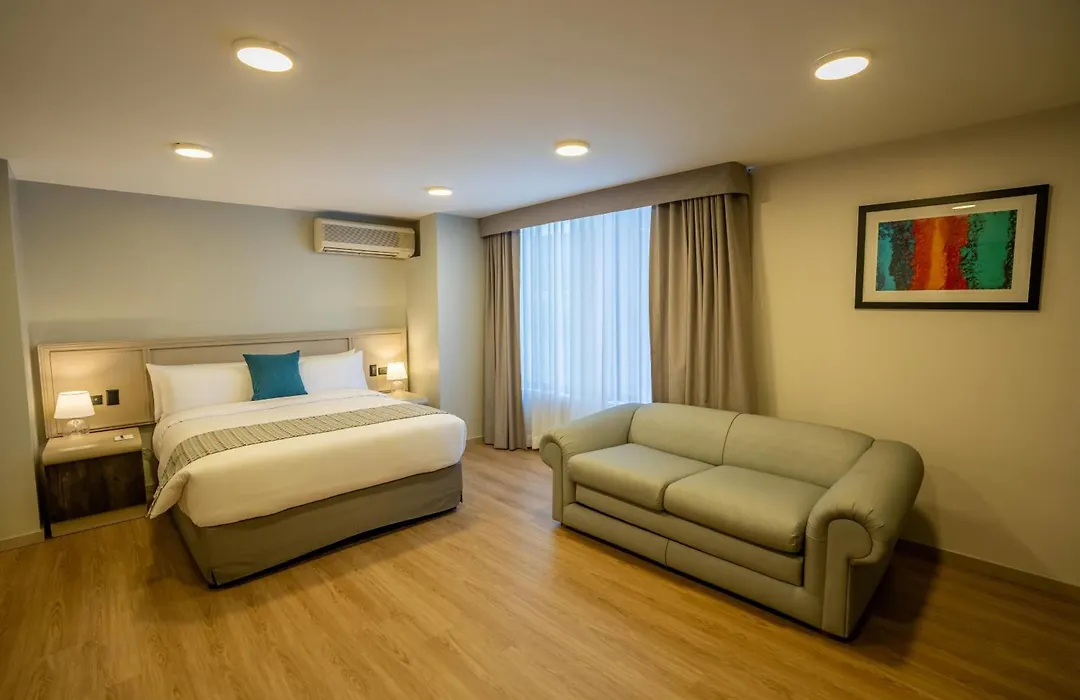 La Quinta By Wyndham Quito-1