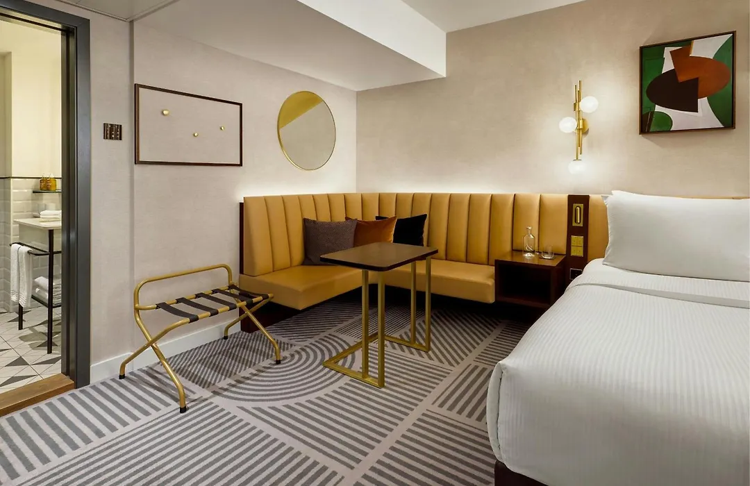 Neues Schloss Privat Hotel Zurich, Autograph Collection-1