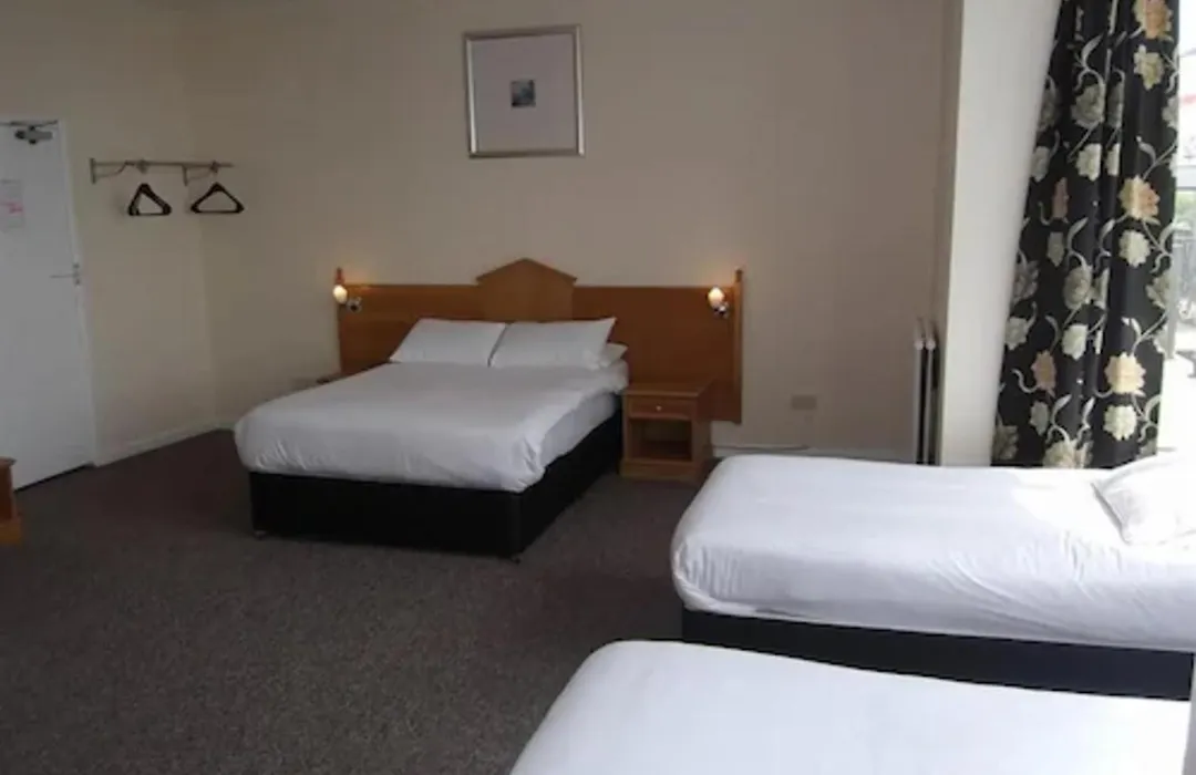 Esplanade Hotel - Clacton On Sea, Beachfront Hotel By Oyo-1