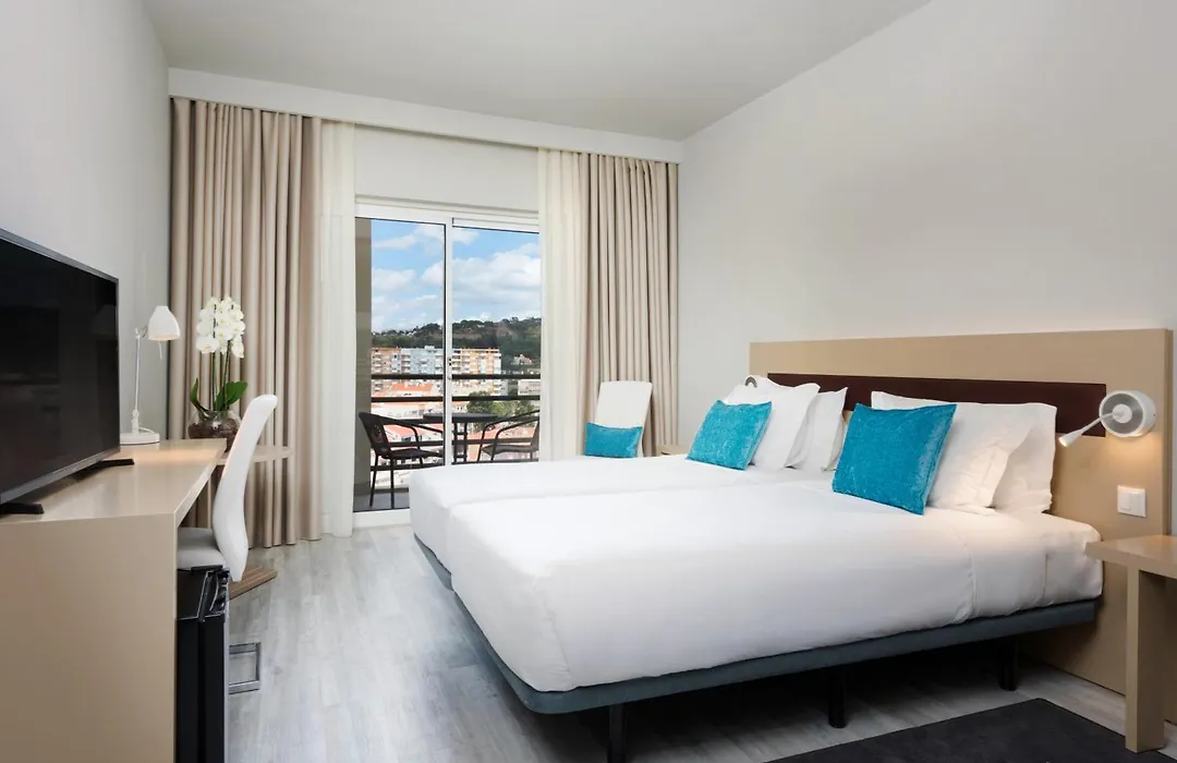 Tryp By Wyndham Lisboa Caparica Mar-1