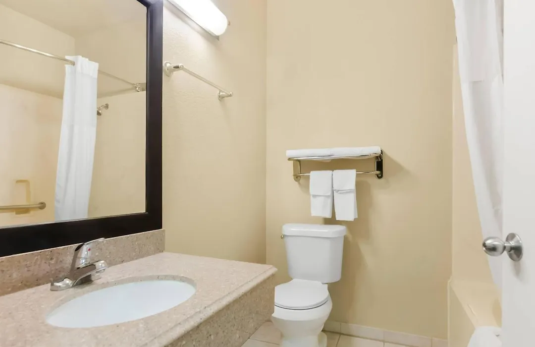 Quality Suites Houston Nw Cy-Fair-1