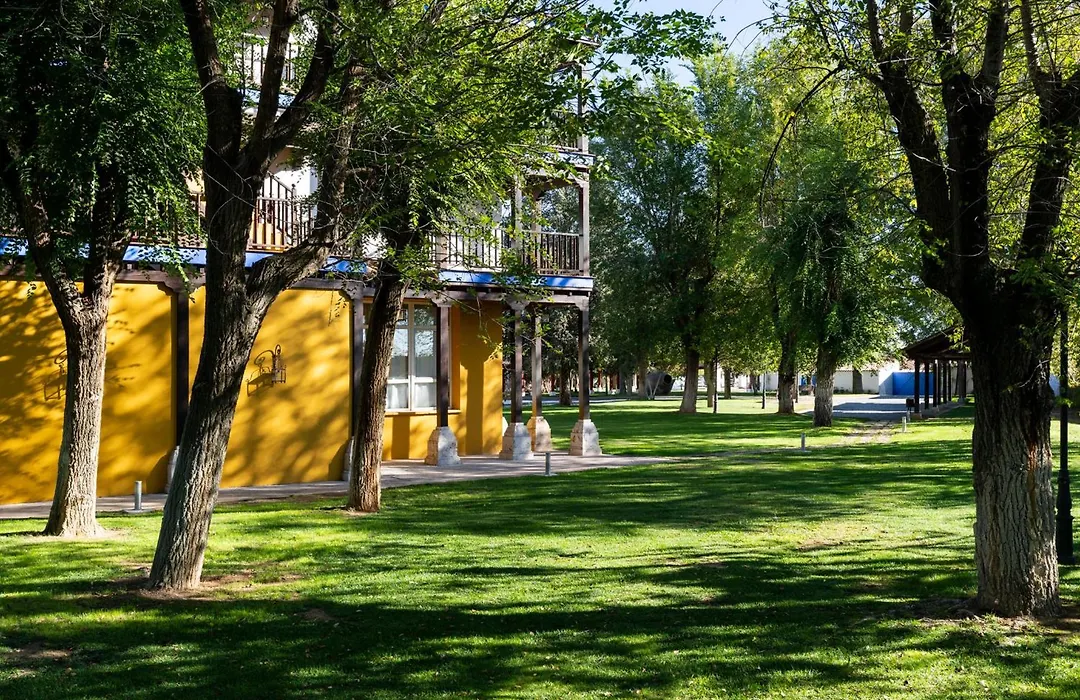 Parador De Manzanares-1