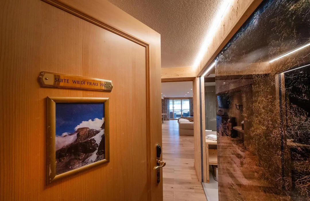 Waldhotel Doldenhorn-1