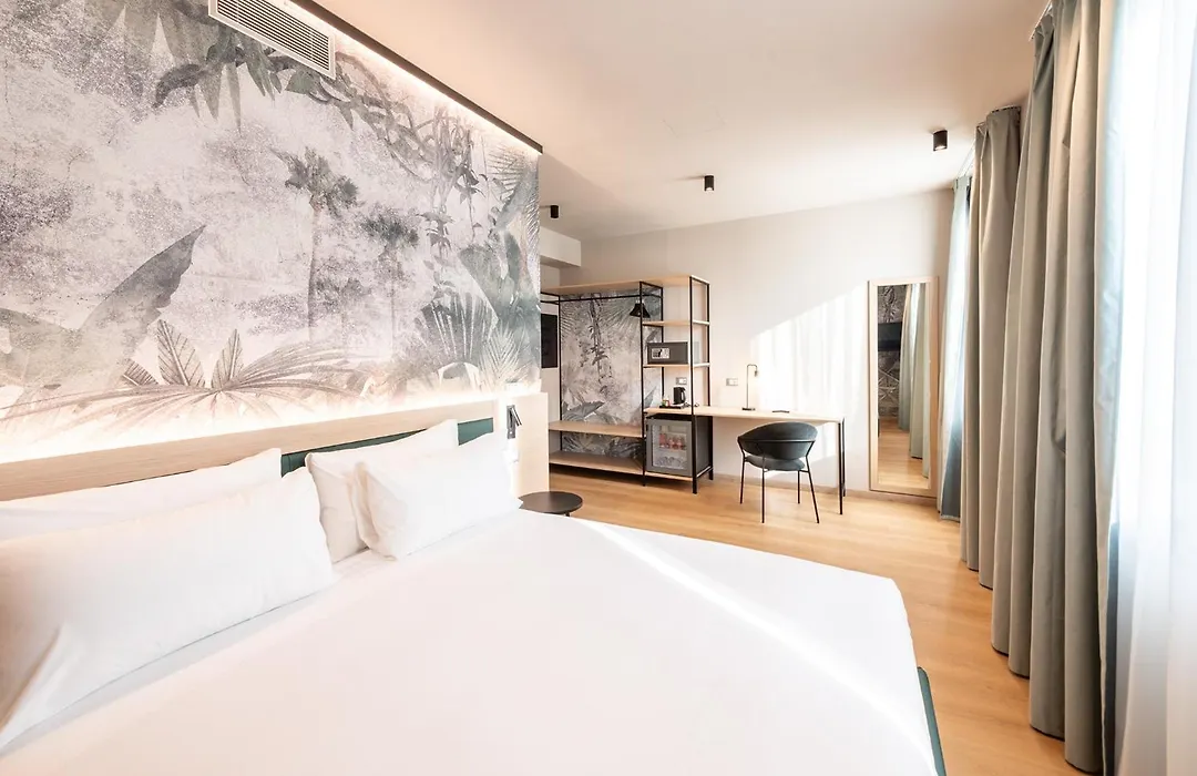 Neo Hotel-1