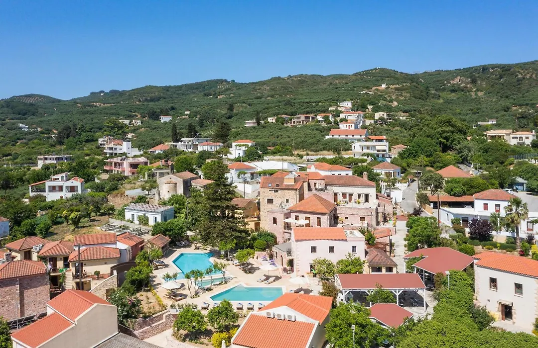 Spilia Village Hotel & Villas-1