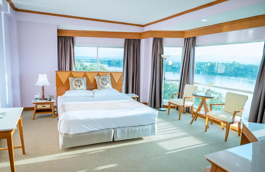 Viang Tak Riverside Hotel-1