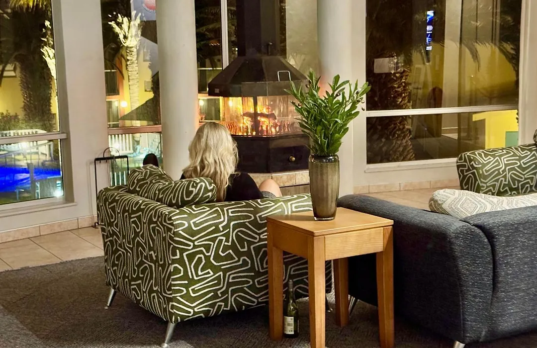Luederitz Nest Hotel-1