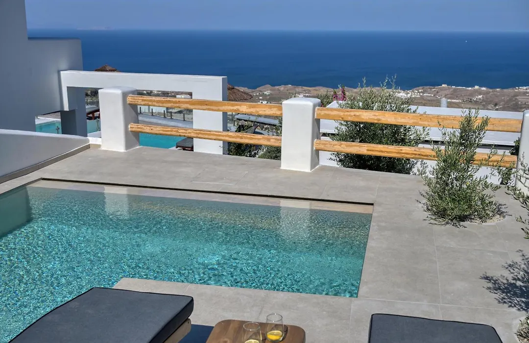 Splendour Hotel And Suites-1