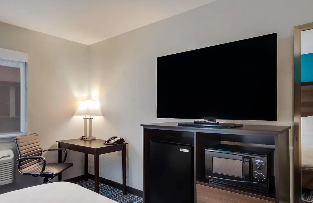 Clarion Pointe Harrodsburg-Danville-1