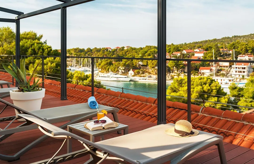 Hotel Milna Osam - Adults Only-1