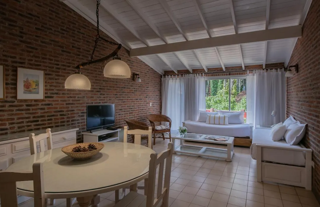 Carilo Village Apart Hotel & Spa-1