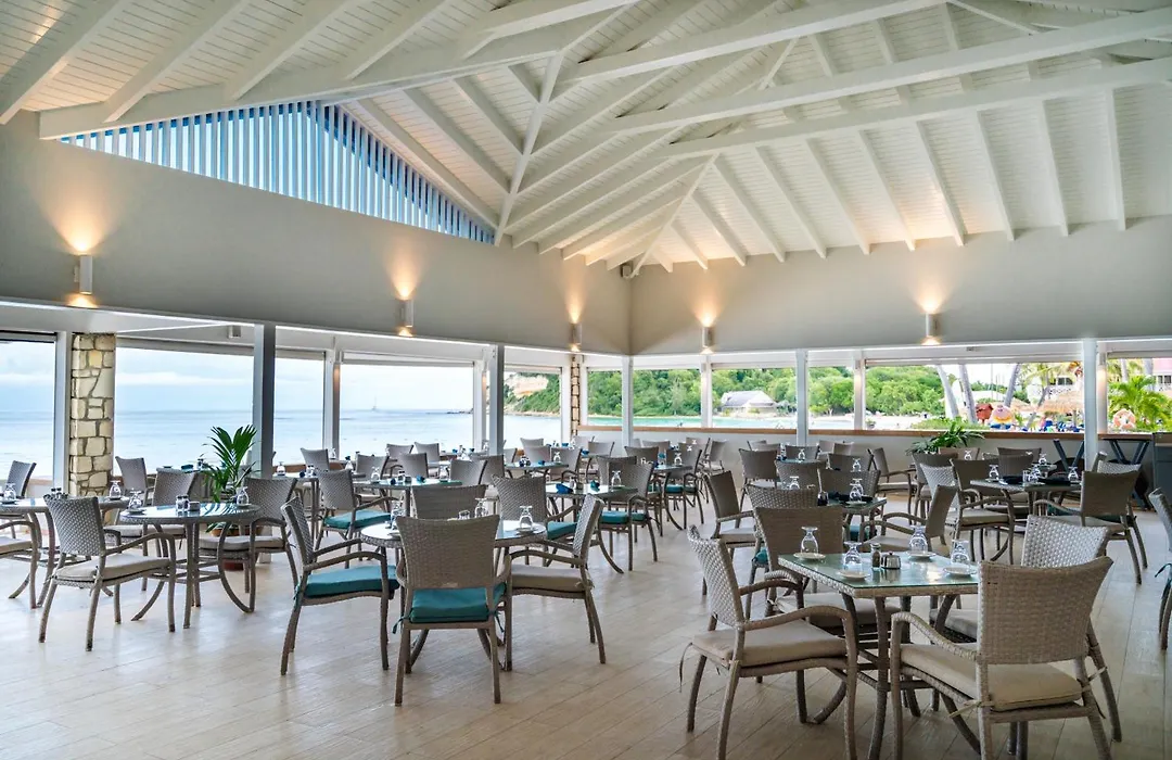 Pineapple Beach Club (Adults Only)-1