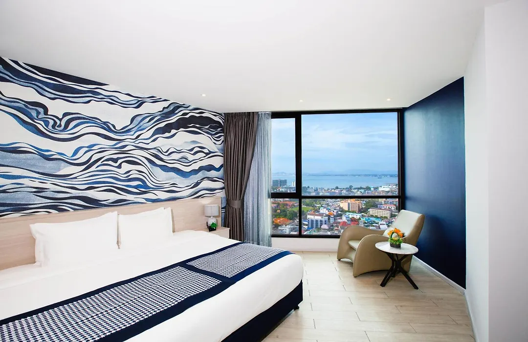Brighton Grand Hotel & Convention Pattaya-1