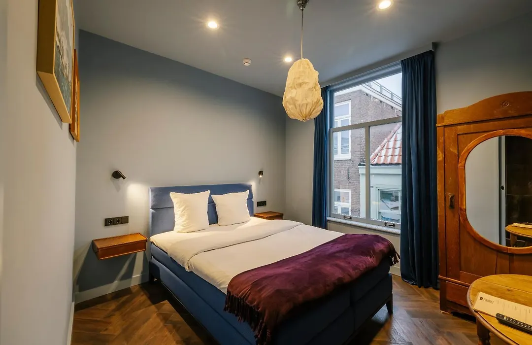 Hotel 1635-1