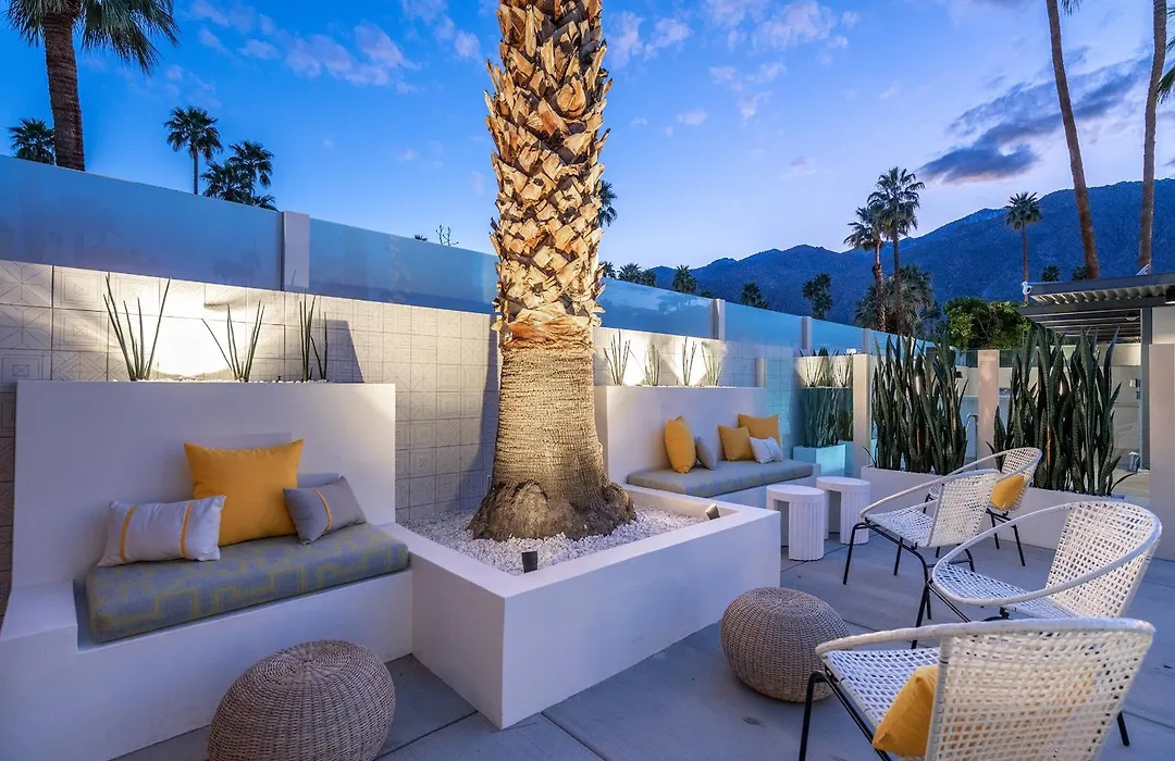 Limon Palm Springs A Luxury Boutique Hotel-1