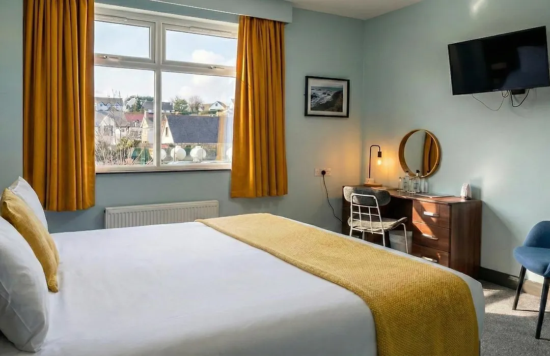 Marine Hotel Ballycastle-1