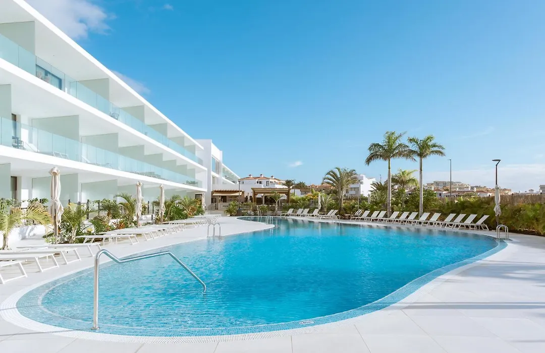 Amarilla Golf Residences-1