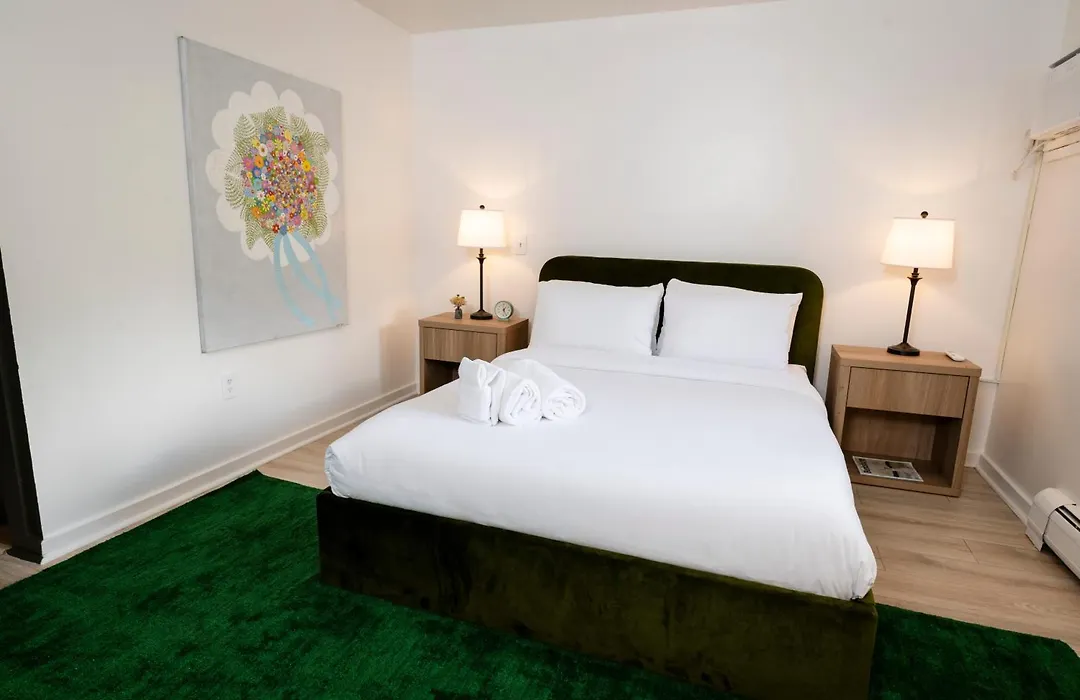 Buttonball Inn-1