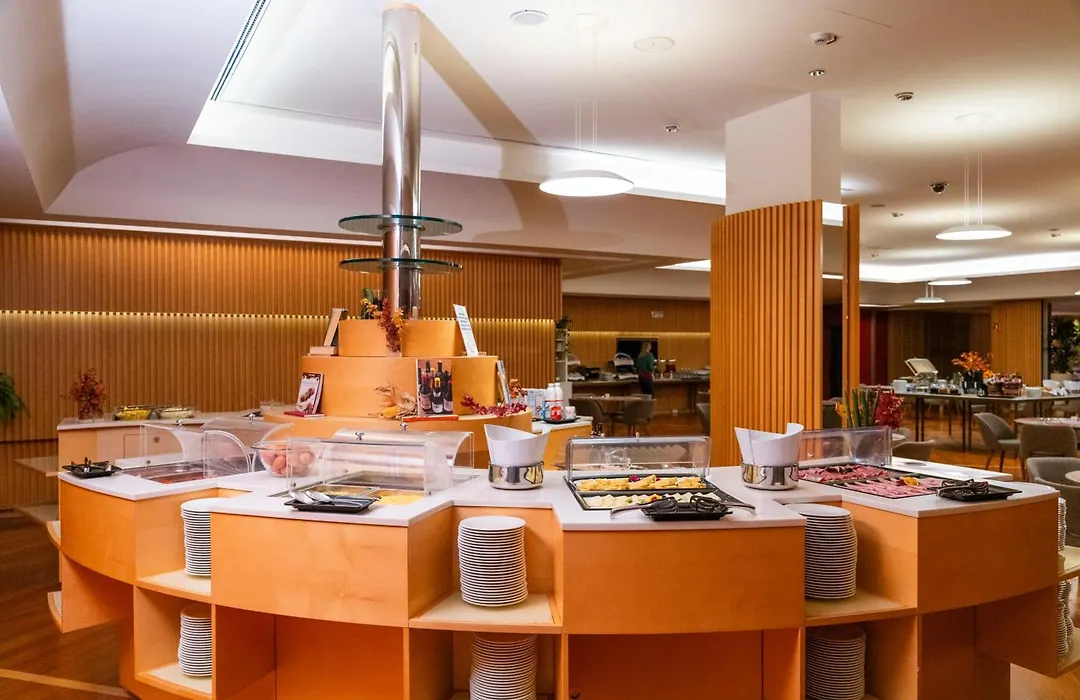 Unahotels Varese-1
