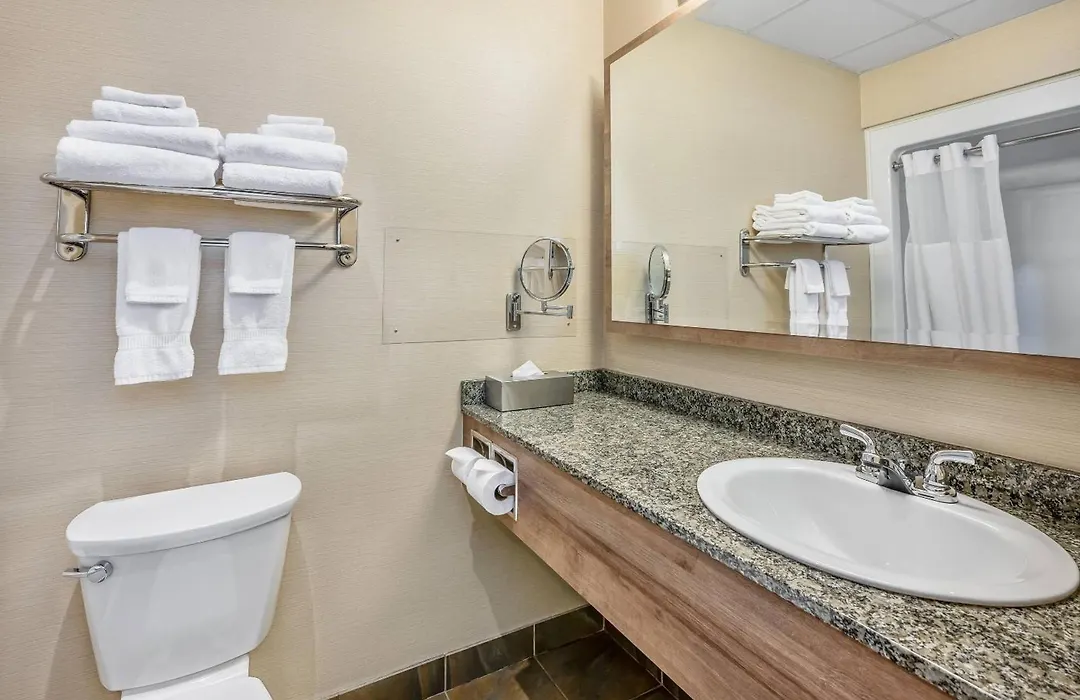Quality Suites-1