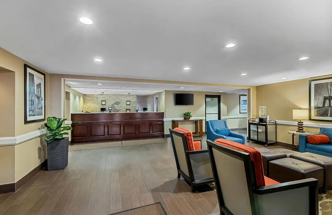 Comfort Inn & Suites Somerset - New Brunswick-1