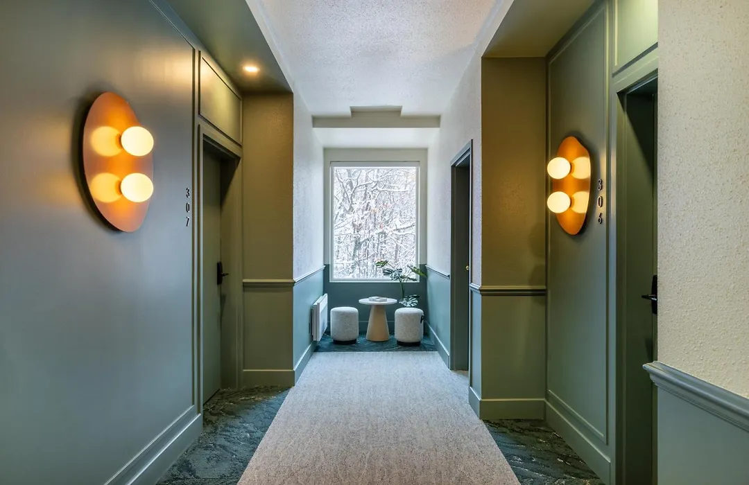 Auberge De La Montagne Coupee-1