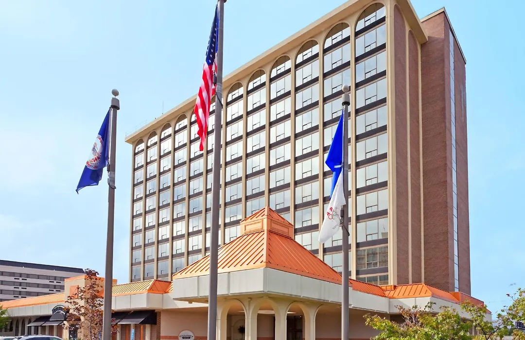 Hotel Belvoir Springfield-1