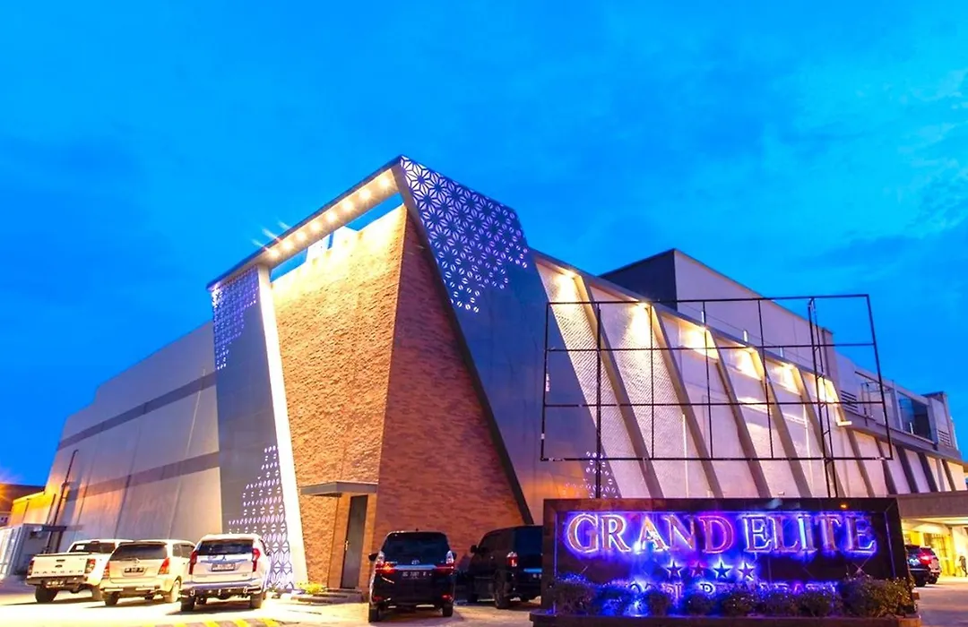 Grand Elite Hotel Pekanbaru-1