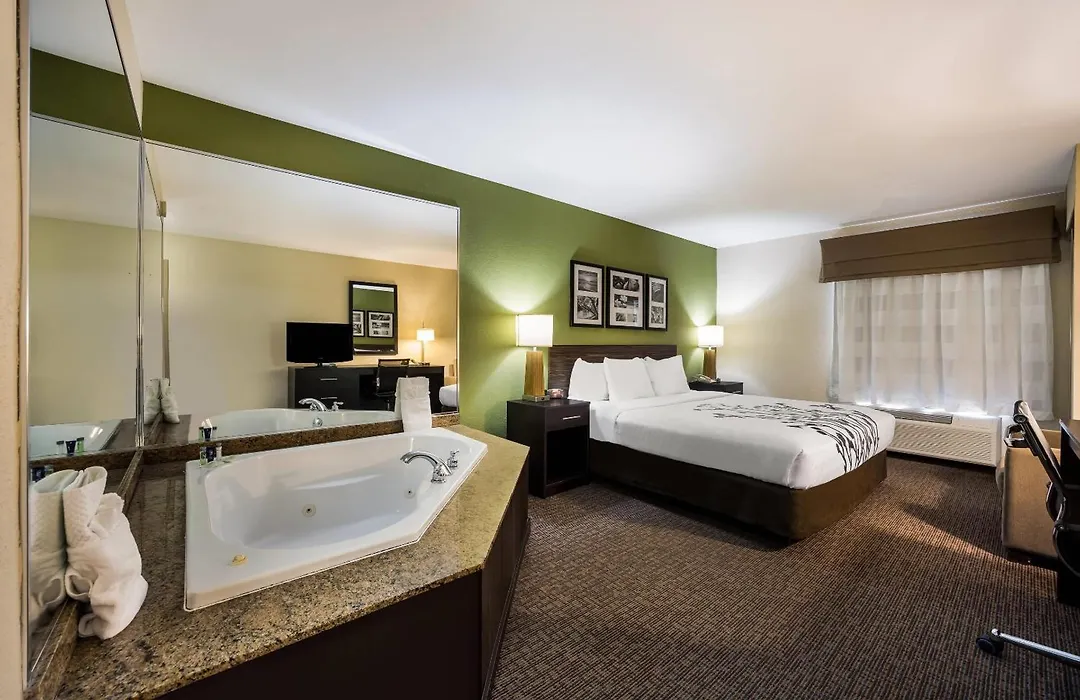 Sleep Inn & Suites Valdosta Mall Area-1