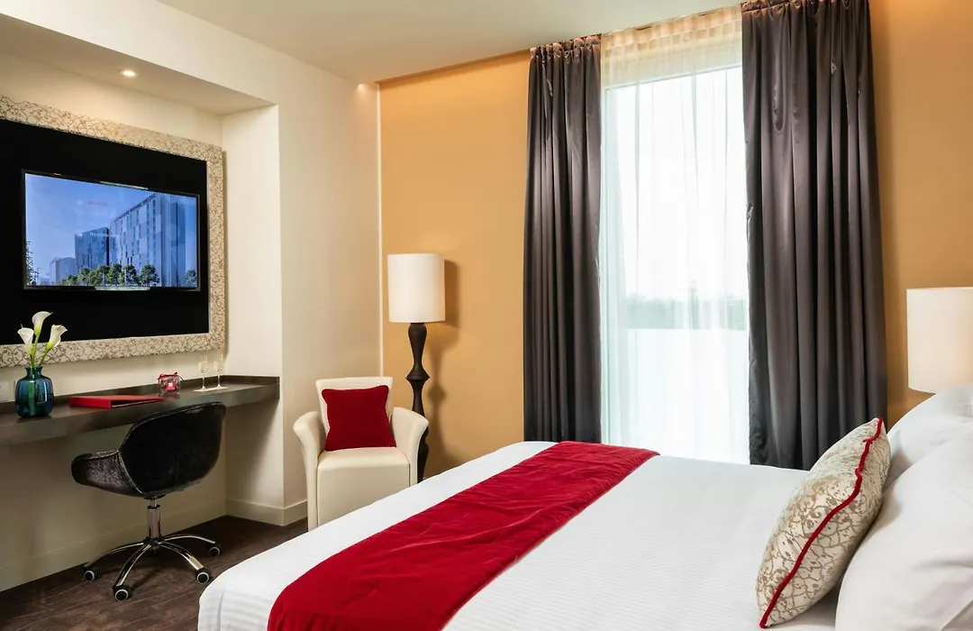 Leonardo Royal Hotel Venice Mestre-1
