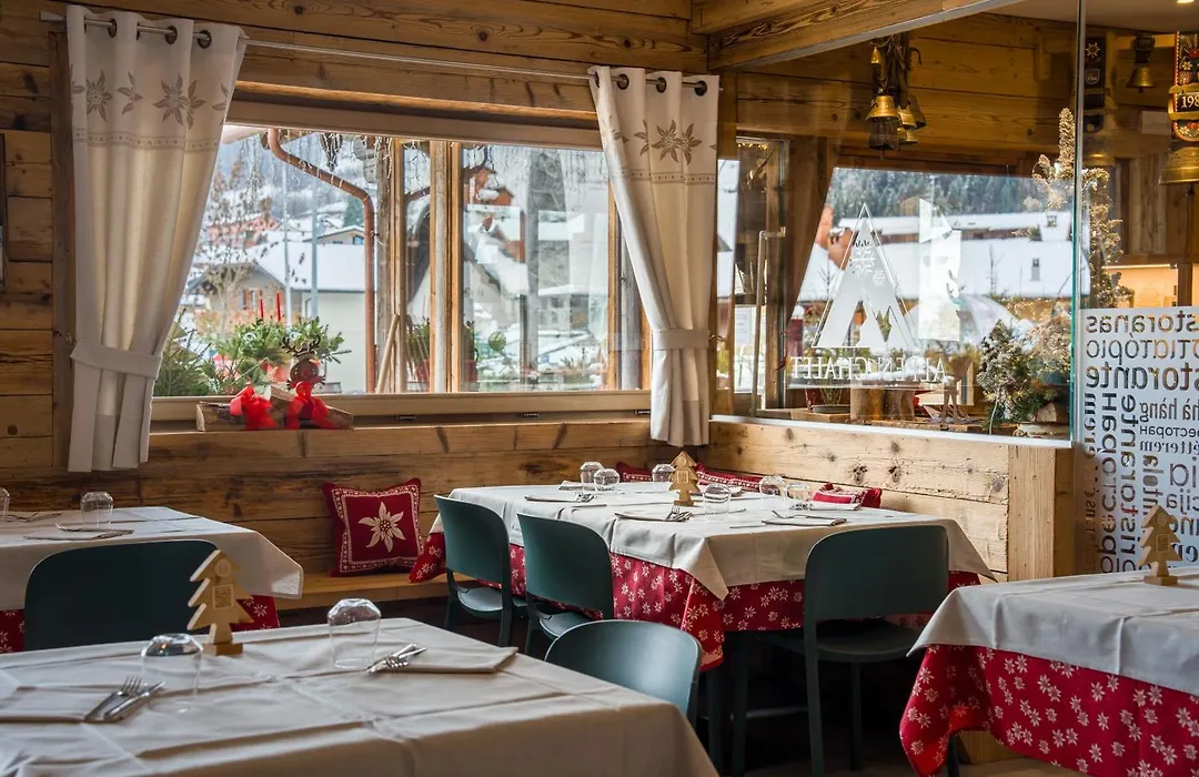 Alpen Chalet - Charme Mountain Hotel --1