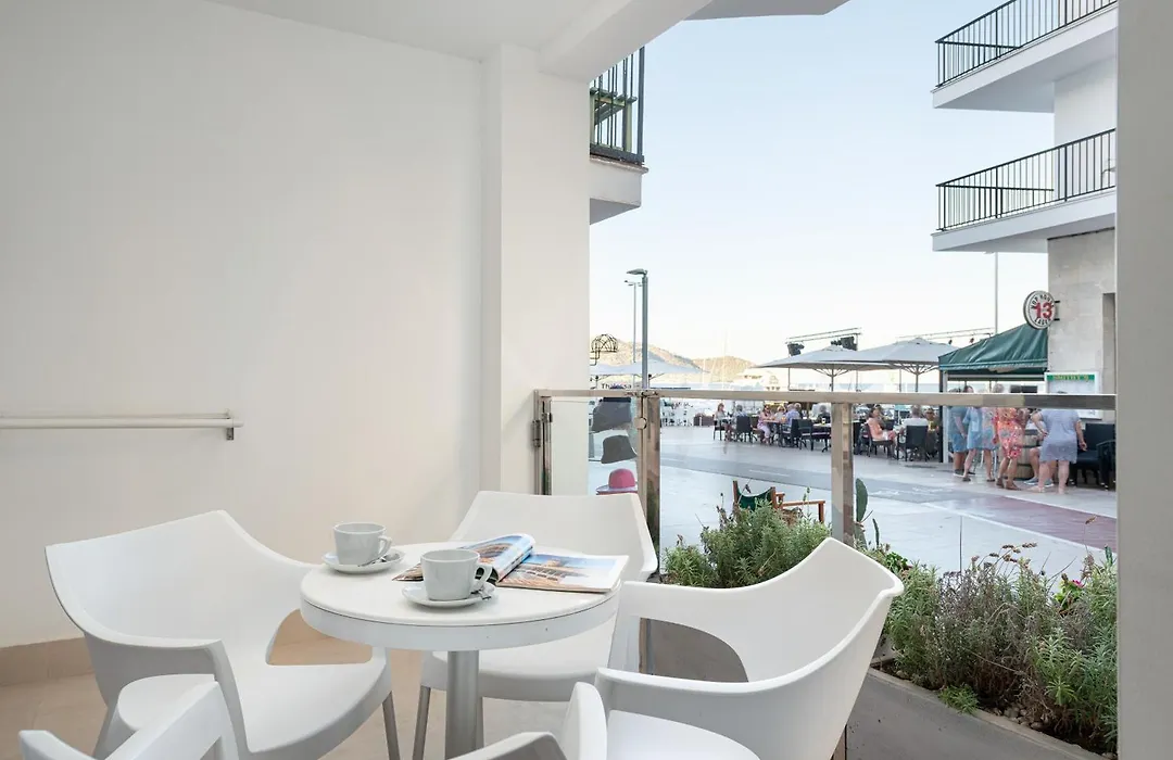 Hotel Cala Bona-1