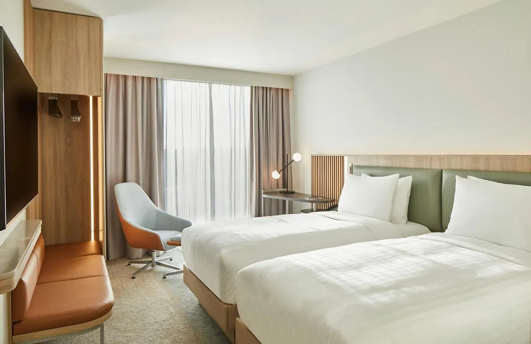 Courtyard By Marriott Sheffield-1