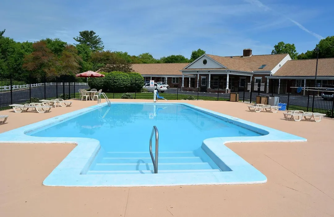 Quality Inn Raynham - Taunton-1