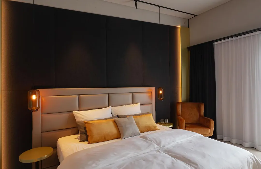 SportScheck Hotel-1