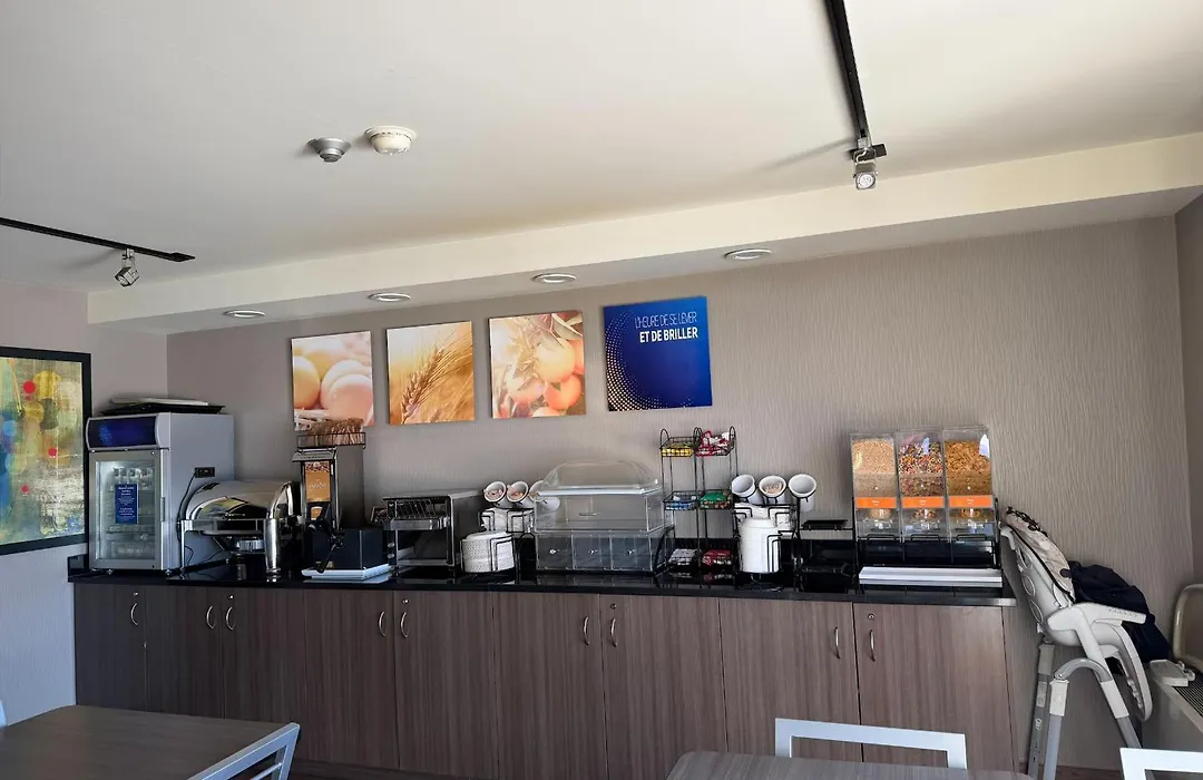 Comfort Inn Baie-Comeau-1